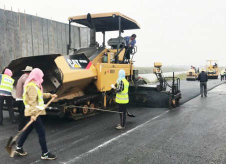 泰安瀝青道路施工